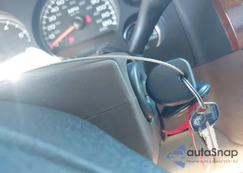 2010 Chevrolet Tahoe Lt из США, поврежденный, VIN 1GNUKBE07AR271092